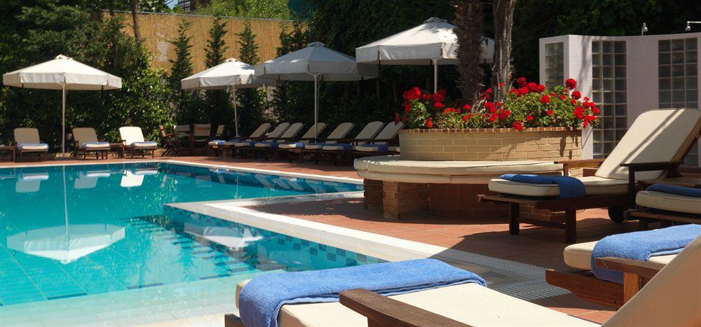 Blazer Suites Hotel Atenas Exterior foto