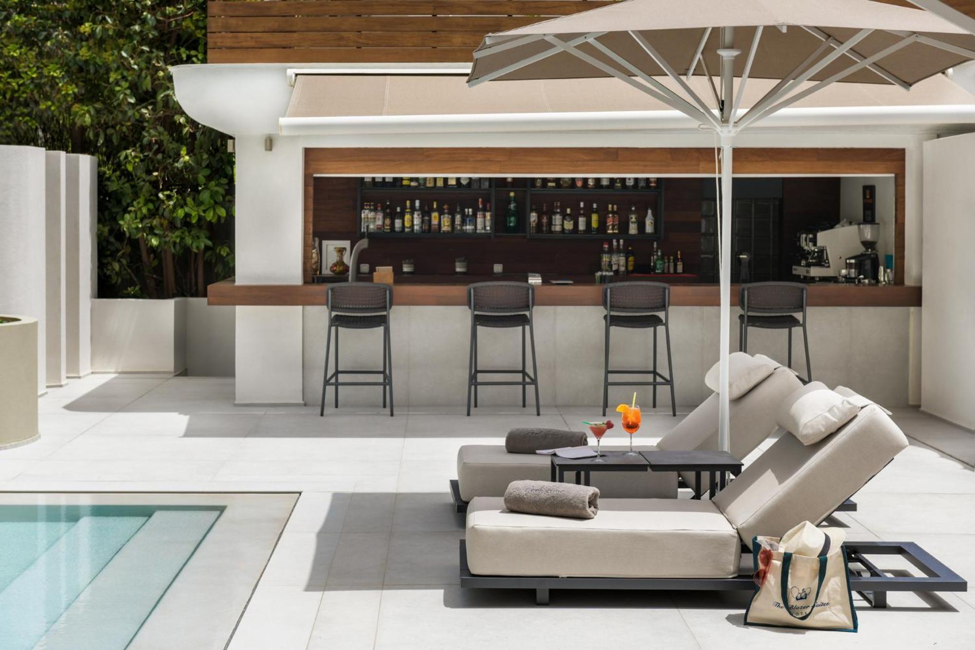 Blazer Suites Hotel Atenas Exterior foto